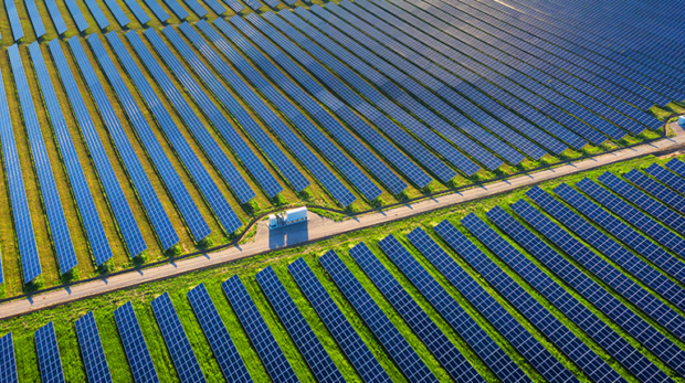 Usina solar fotovoltaica ilustra a expansao da matriz eletrica brasileira prevista pela ANEEL para 2026. Fonte: Agencia Gov via ANEEL. Reproducao gratuita desde que citada a fonte.