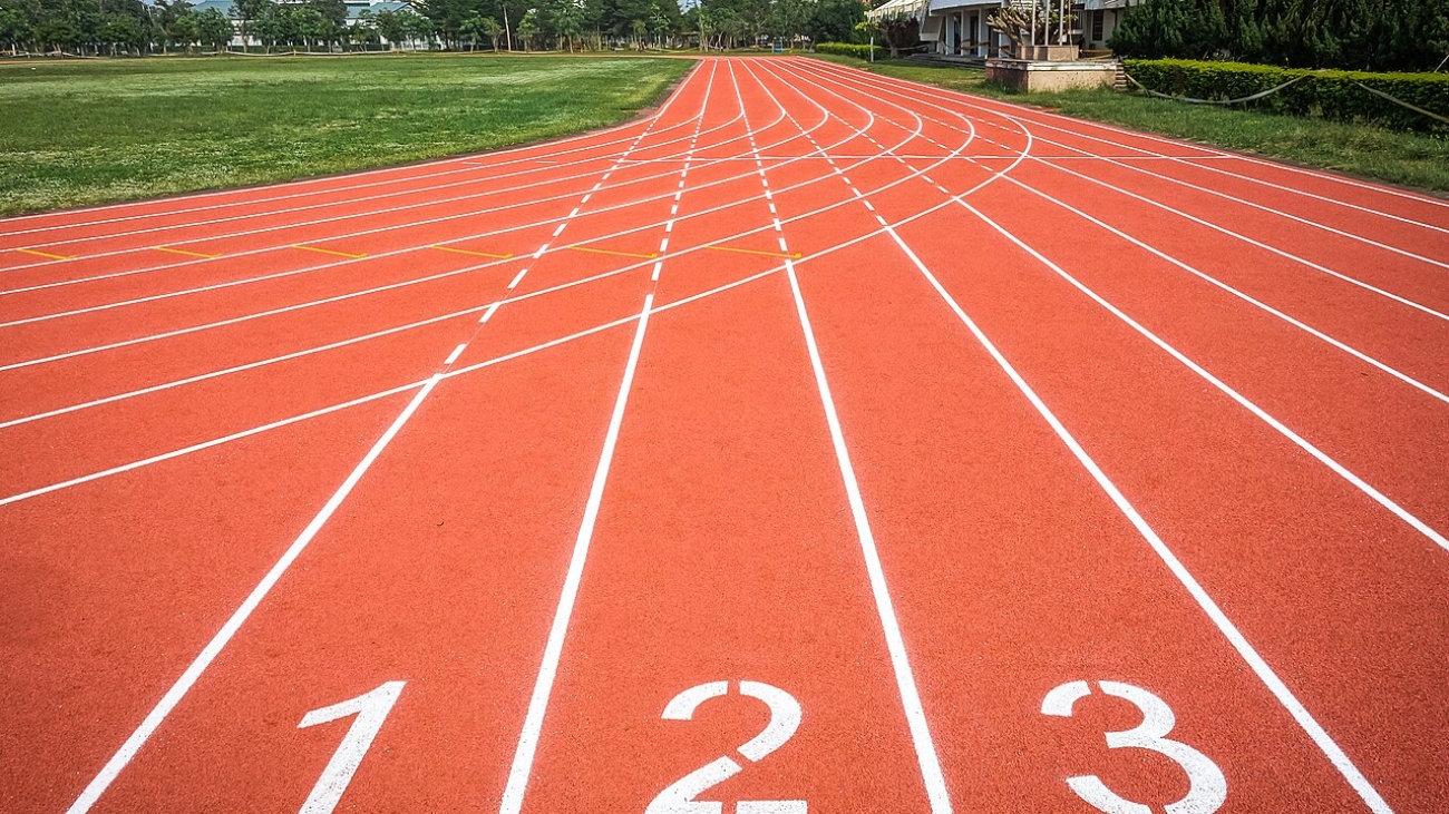 Imagem ilustrativa sobre athletics track running
