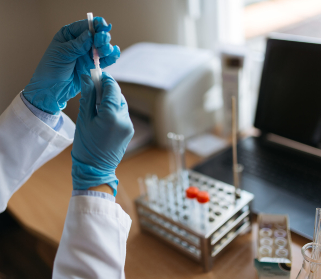 Imagem ilustrativa sobre vaccine laboratory